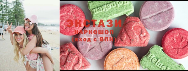 прущие крисы Лагань
